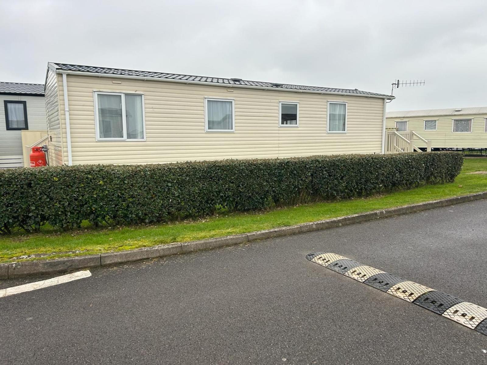Sunny Escape Villa Selsey Exterior foto